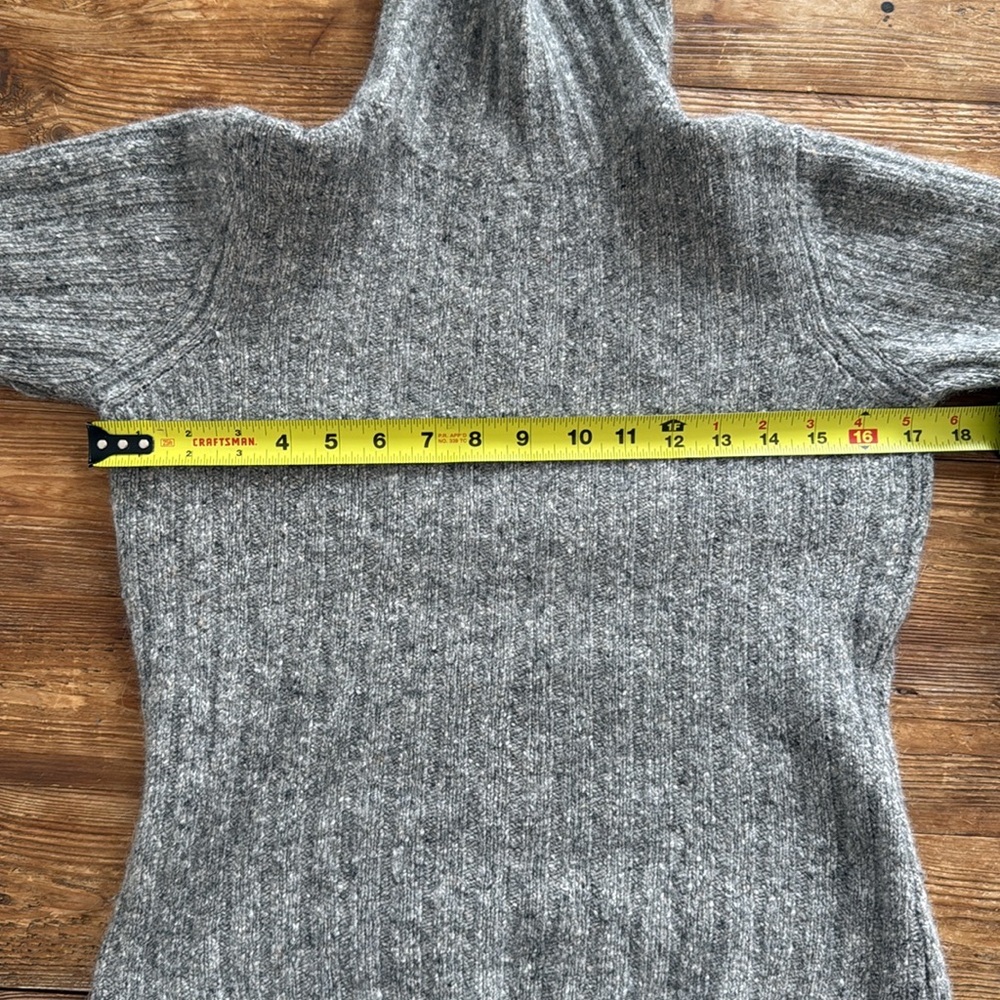 Valerie Stevens Separates Wool/Angora Button Turtleneck Gray Sweater WMs S/M EUC - Picture 7 of 9